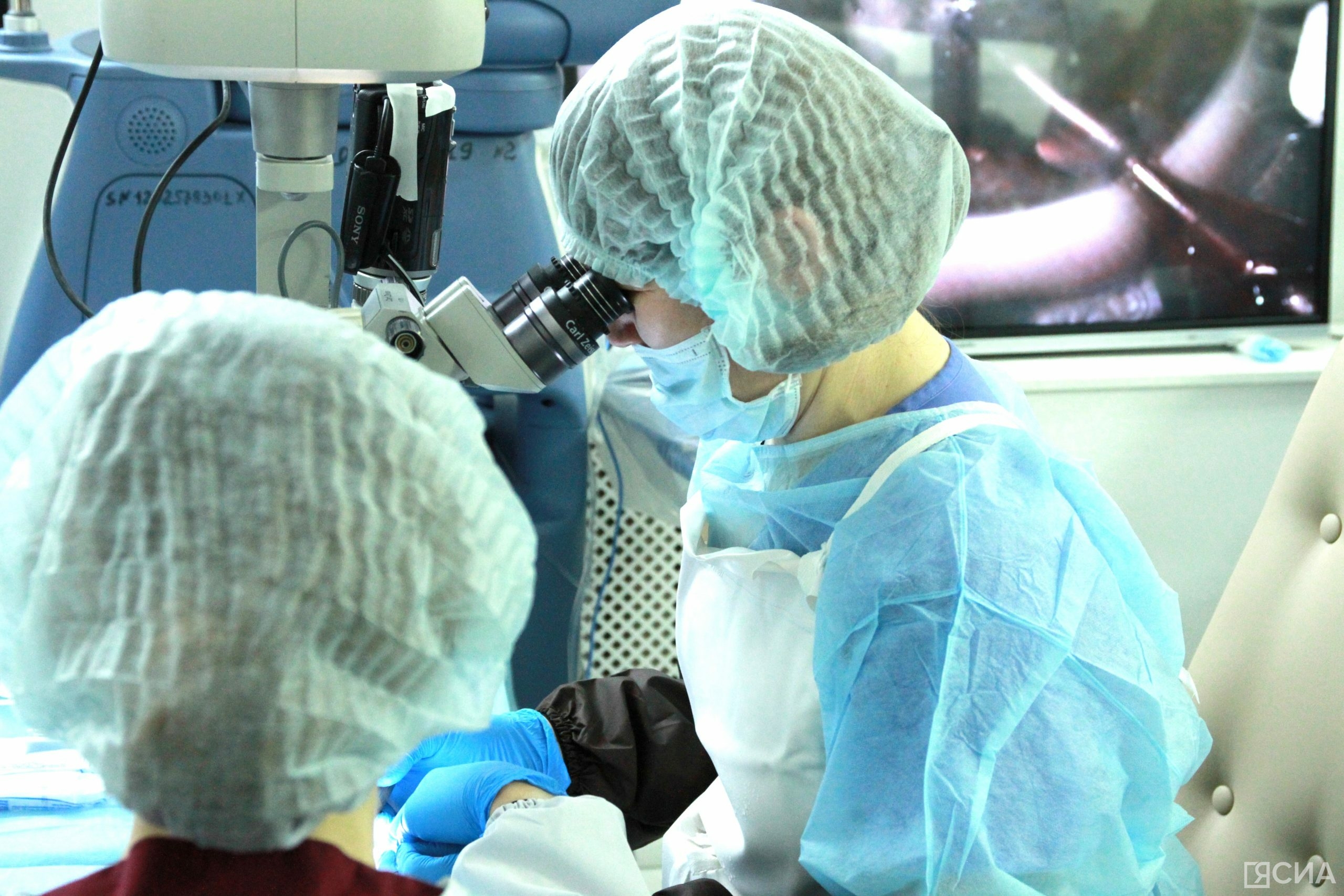 В феврале мобильные хирурги-офтальмологи планируют выезды в восемь районов Якутии