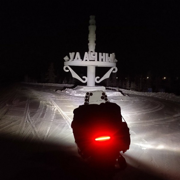 Путешественник из Казахстана добрался на скутере до приполярного якутского города Удачный