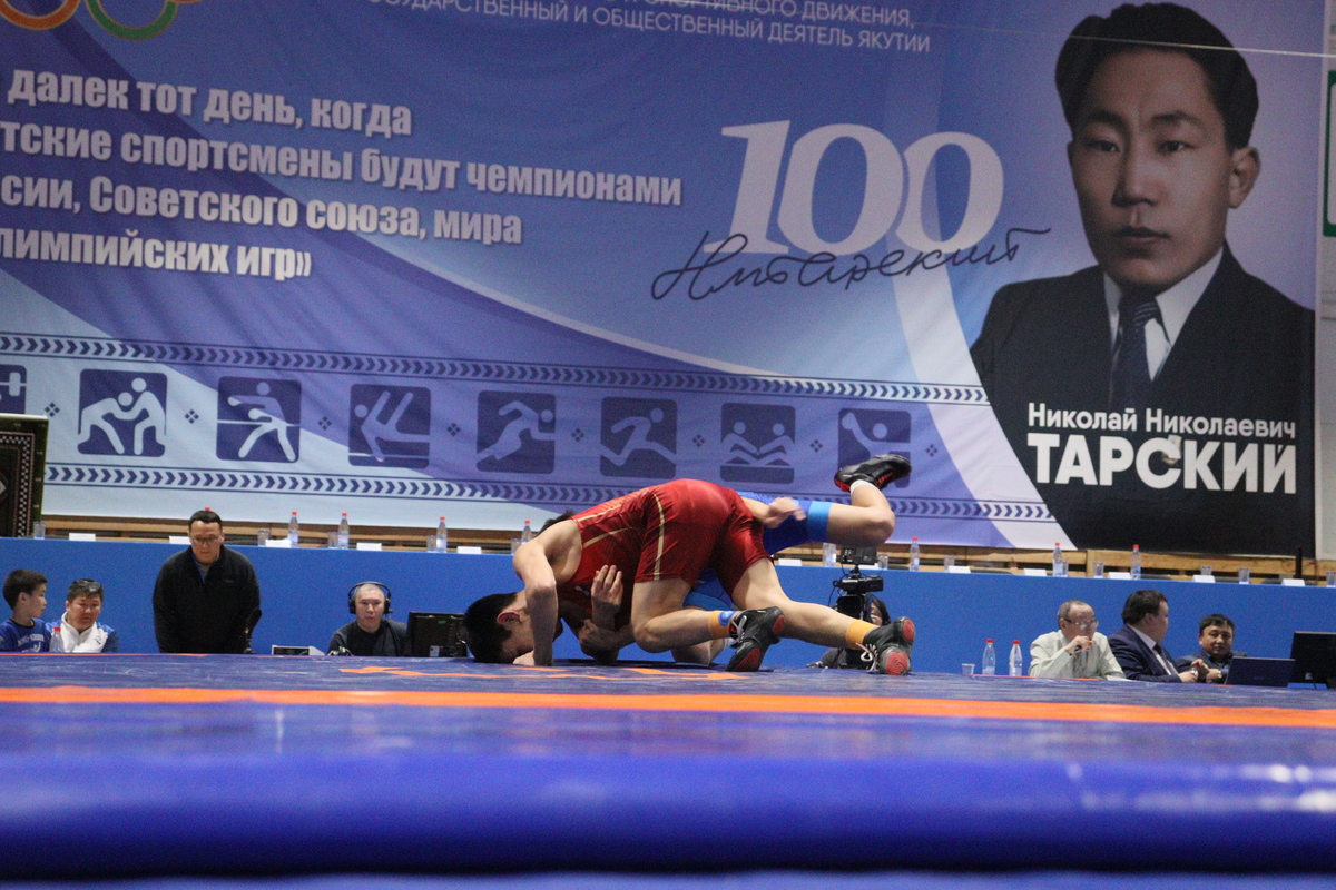 В первенстве Якутии по вольной борьбе примут участие 190 спортсменов