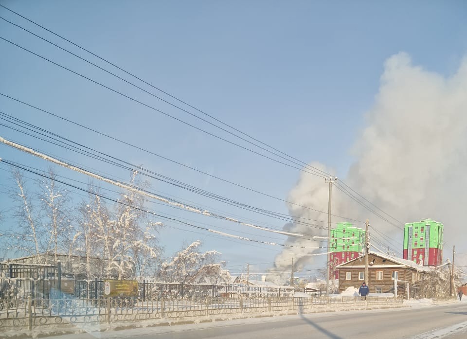 В Якутске в районе Залога произошел пожар