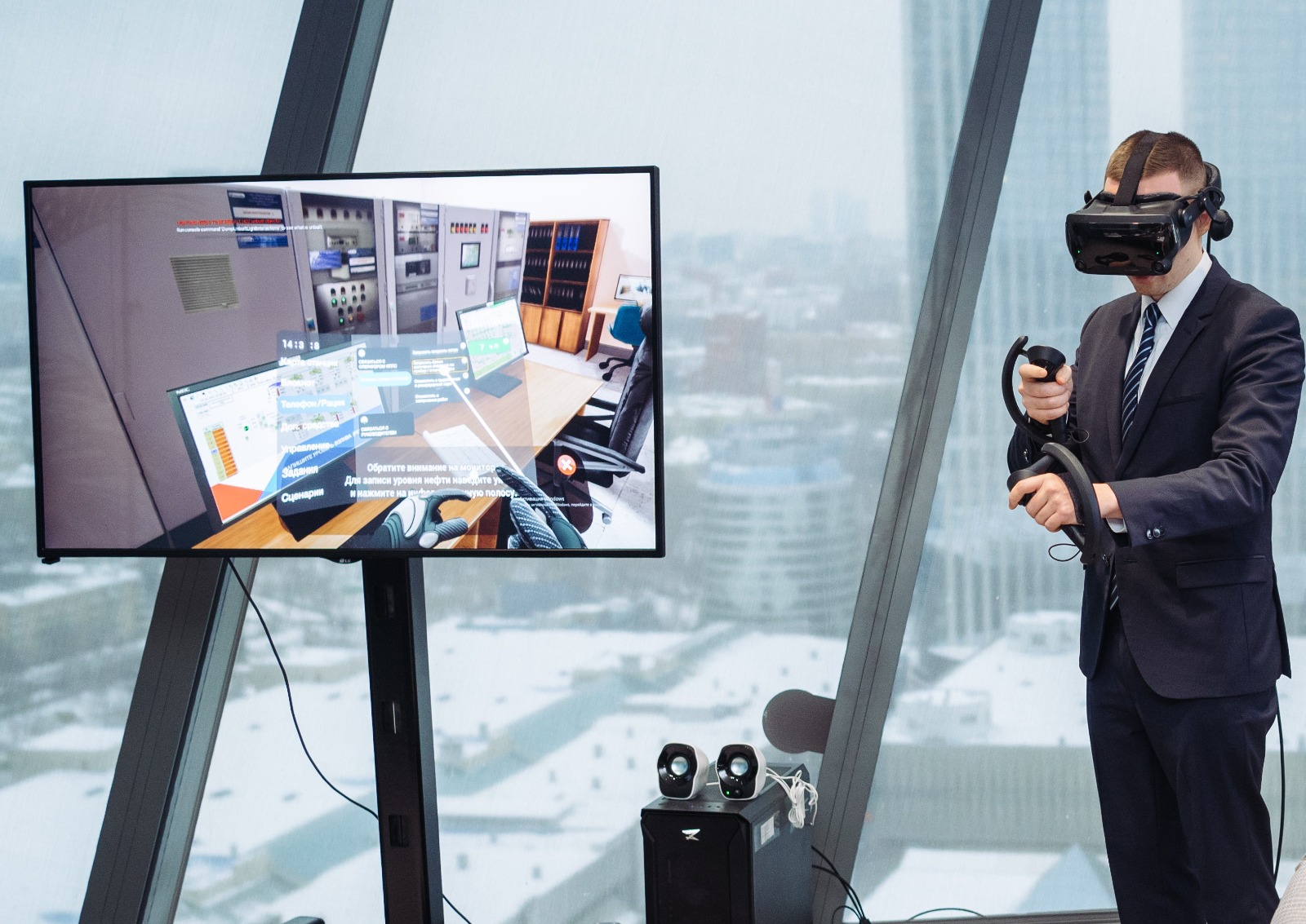 В нефтетранспортной компании разработали программу обучения работников с помощью VR-тренажеров