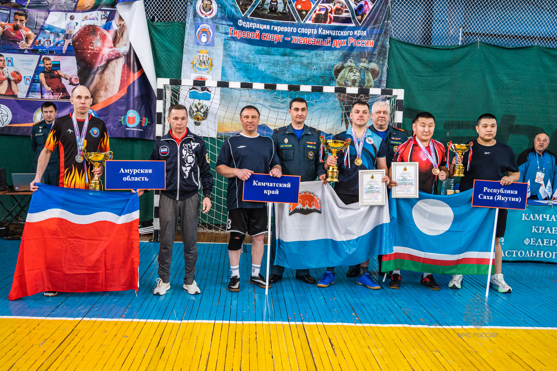 Якутские сотрудники МЧС стали призерами дальневосточных соревнований по настольному теннису