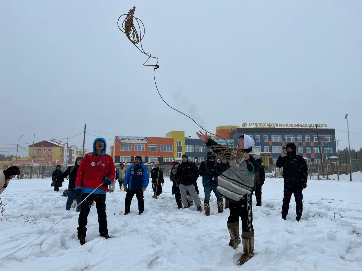 Команда Оленёкского улуса Якутии лидирует по итогам первого дня VI «Игр детей Арктики»