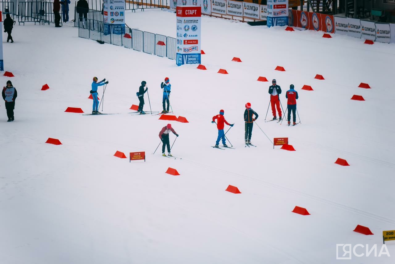 Фото: участники зимней спартакиады провели обкатку лыжной трассы в Алдане