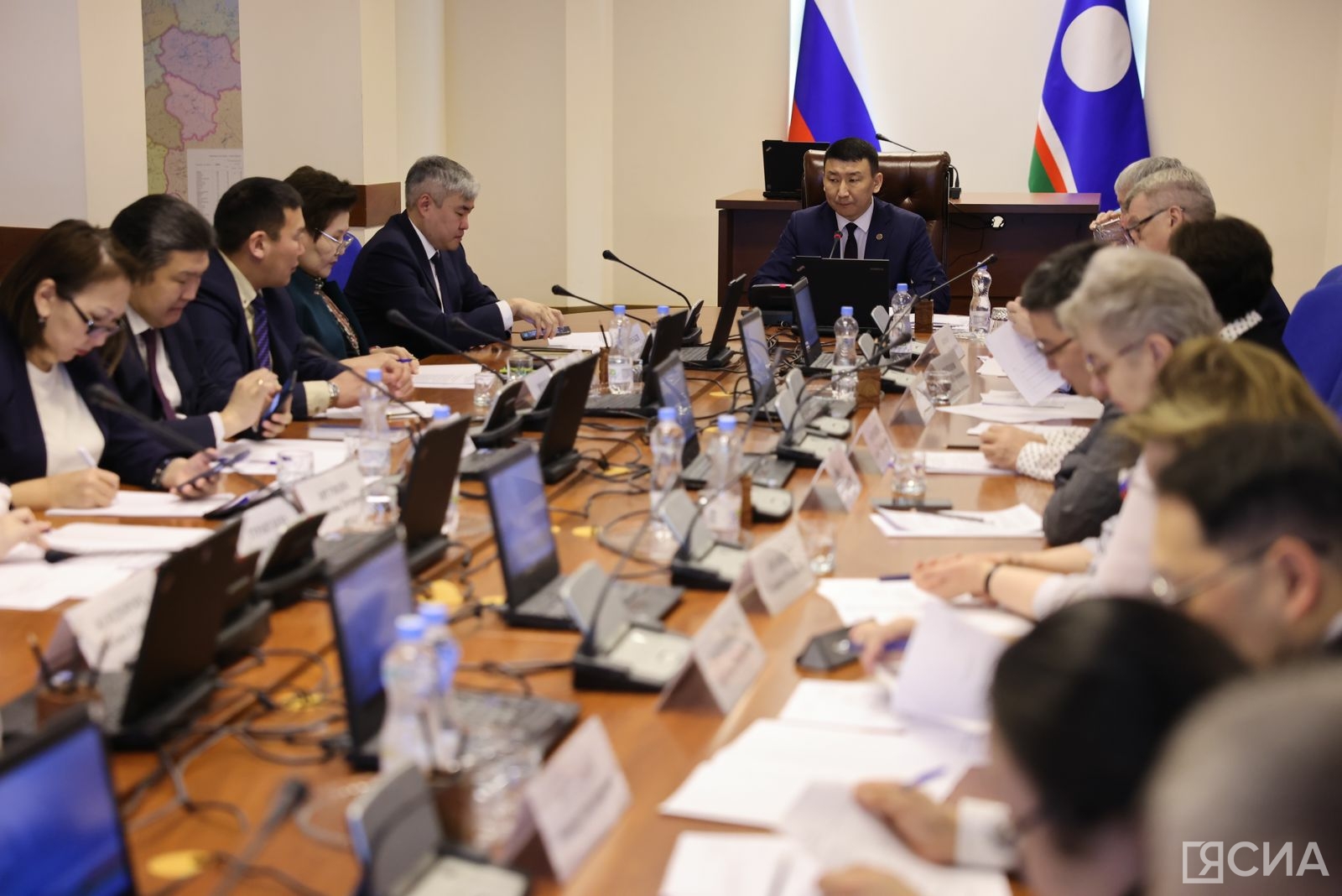 Дальнейшую реализацию госпрограммы по сохранению и развитию языков обсудили в Якутии