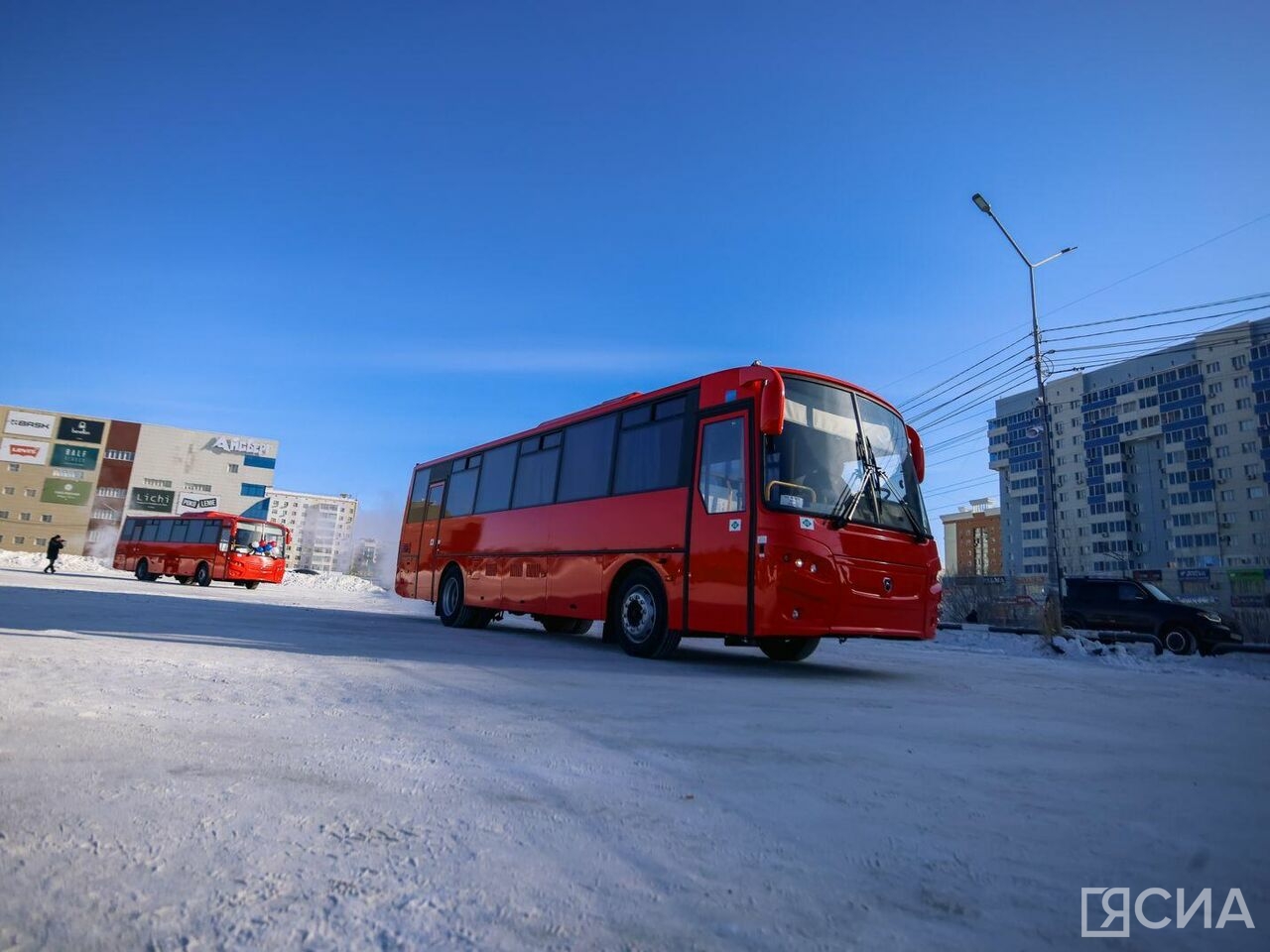 Якутск получил еще 11 новых автобусов на экологичном топливе