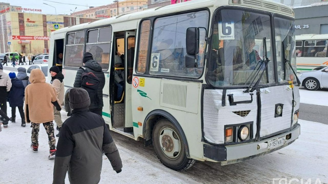 В автобусах Якутска появятся QR-коды для онлайн-оплаты проезда — ЯСИА