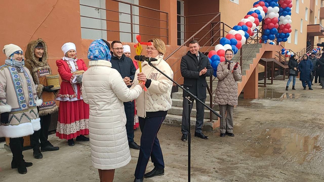 Три многоквартирных дома для переселенцев из аварийного жилья ввели в Олекминске