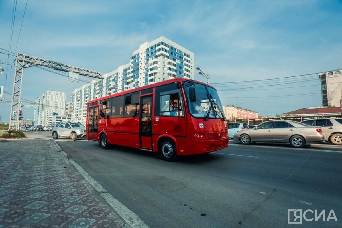 Время работы маршрутных автобусов сократят в Якутске с 27 апреля по 1 мая