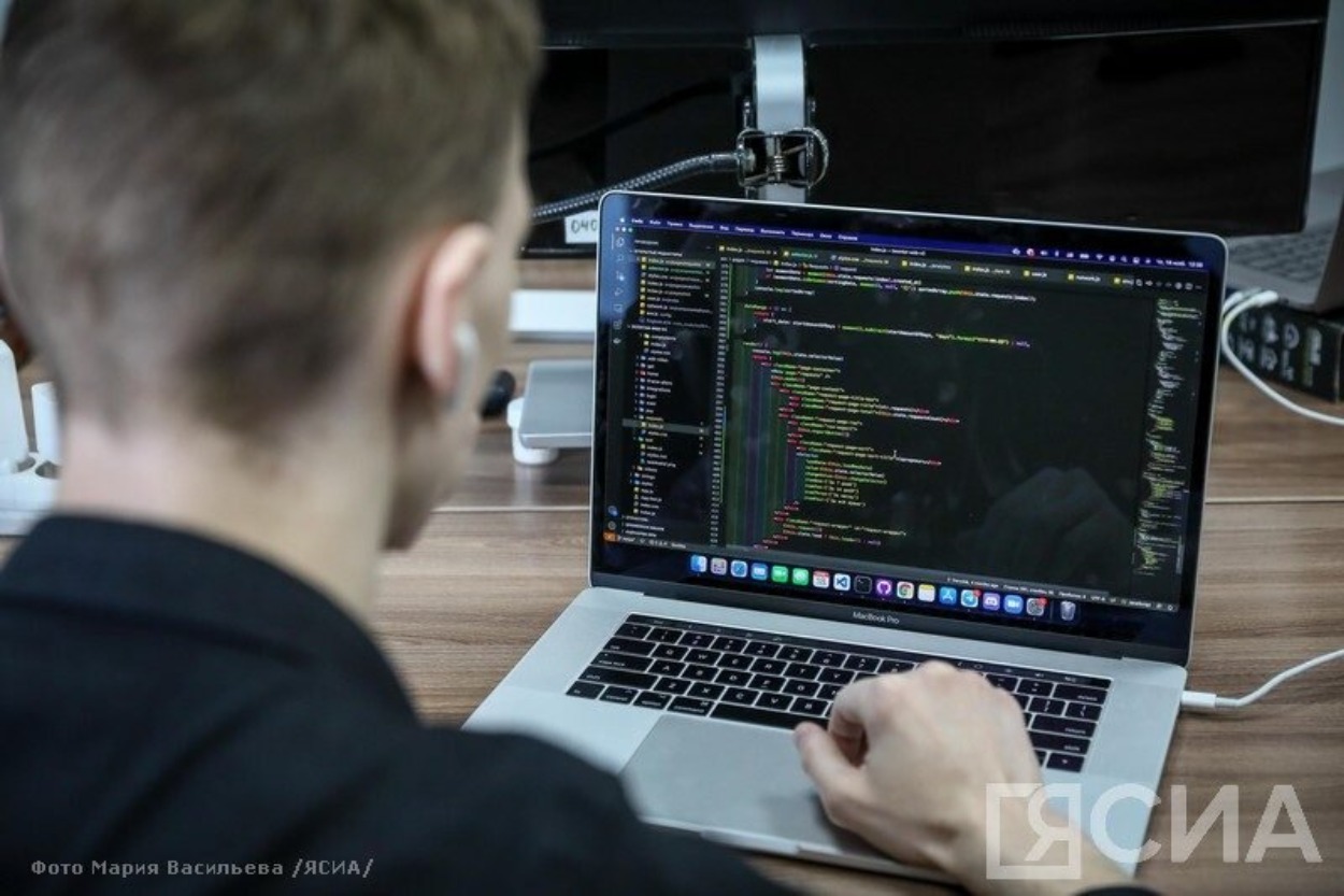Студенты и молодые специалисты Якутии могут принять участие в олимпиаде «IT⁠-⁠Планета-2025»