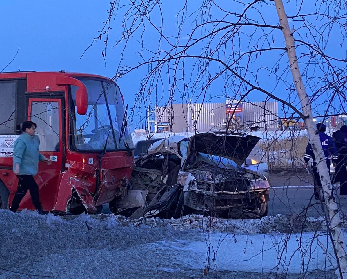 В Якутске в ДТП погибла девушка | 05.04.2024 | Якутск - БезФормата