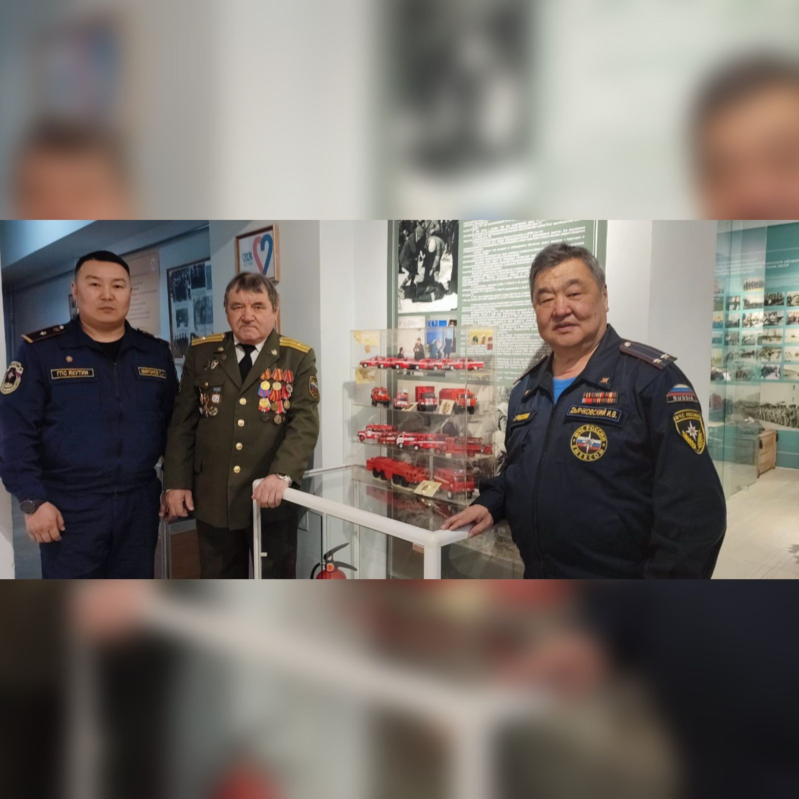 В Якутске открылась выставка, посвященная ветерану пожарной охраны Якутии Георгию Атласову