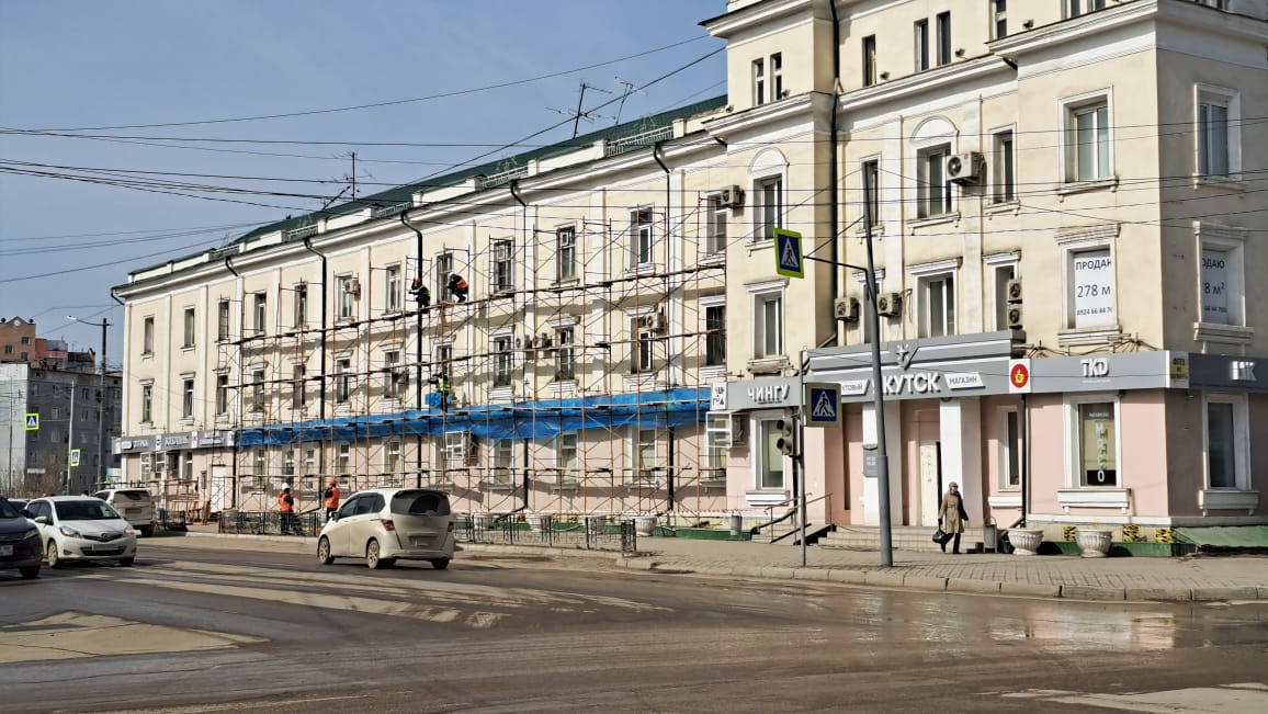 В Якутске продолжается ремонт фасадов и общественных пространств к играм «Дети Азии»