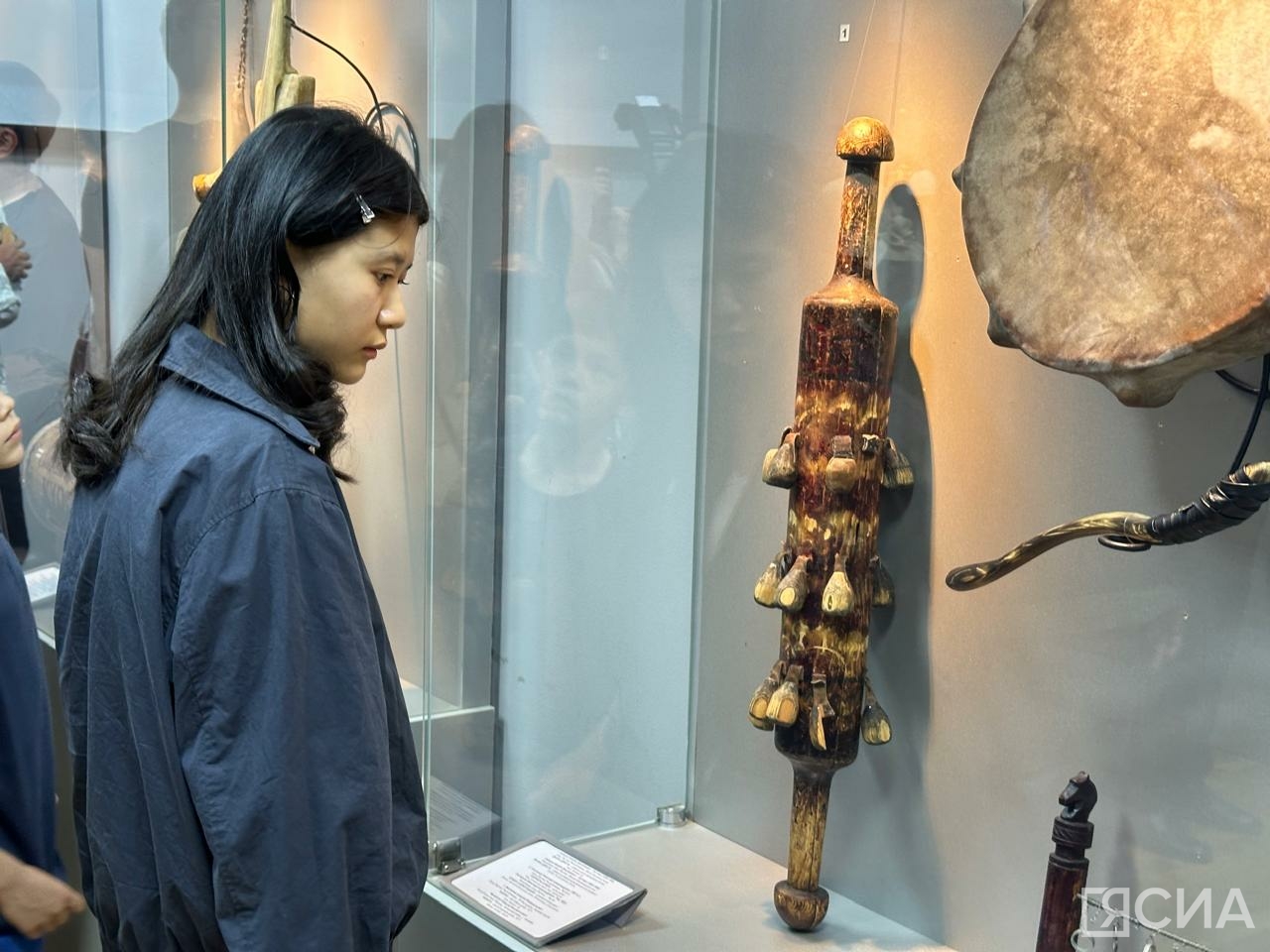 Музыкальные инструменты народов Якутии представили в музее Алматы