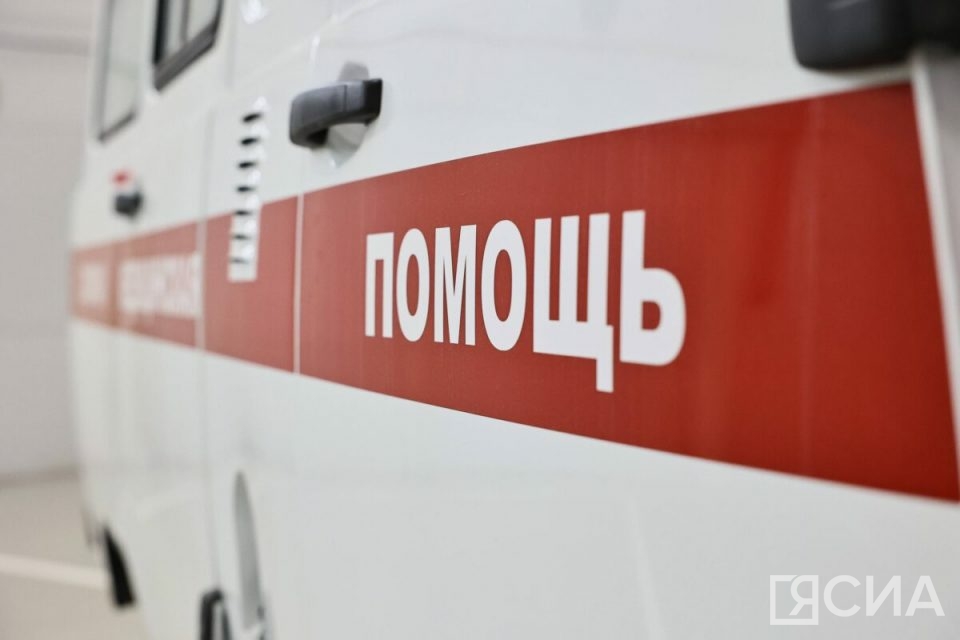 В Якутске автомобиль сбил двухлетнего ребенка, выбежавшего на дорогу