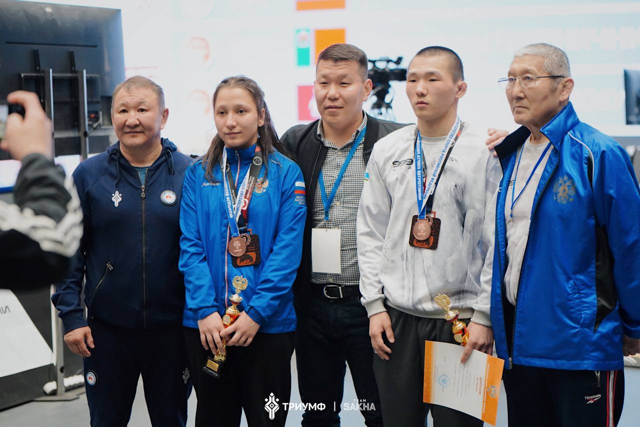 Спортсмены Якутии стали бронзовыми призерами чемпионата России по вольной борьбе