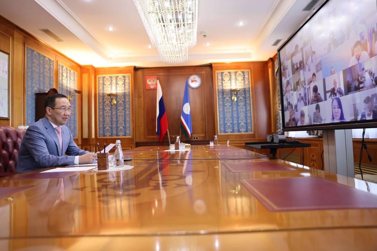 Глава Якутии провел заседание оргкомитета по подготовке и проведению VIII спортивных игр «Дети Азии»