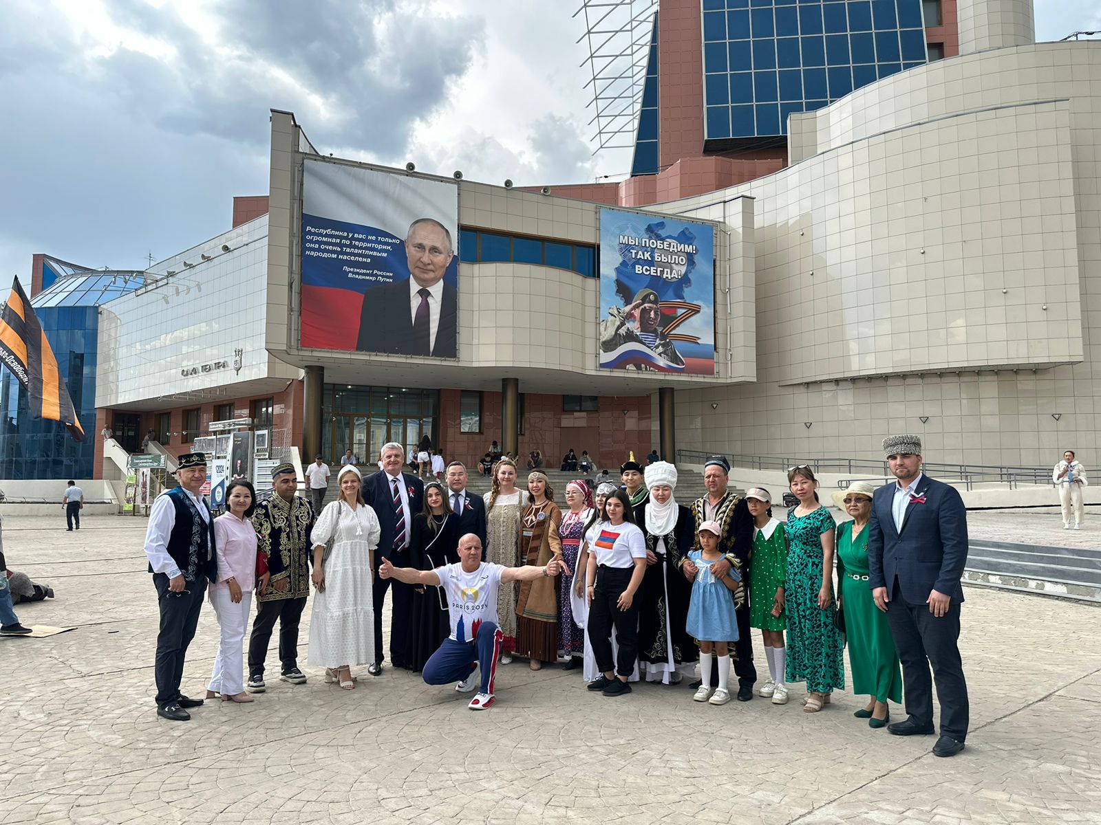 Фестиваль казачьих и ямщицких песен состоялся в Якутске | 12.06.2024 |  Якутск - БезФормата