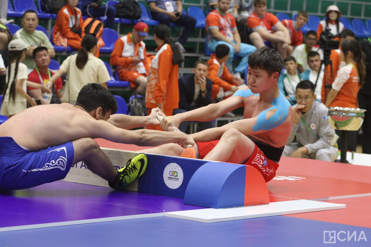 мас-рестлинг 29 июня, игры «Дети Азии»