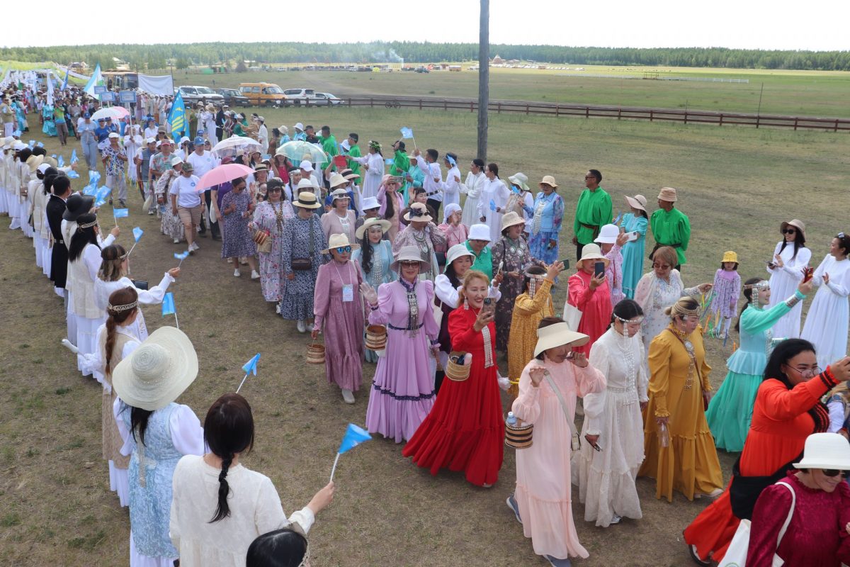 Педагогическая ярмарка открылась в Мегино-Кангаласском районе Якутии