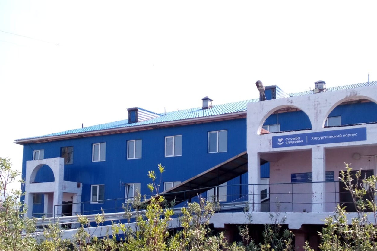 Капитальный ремонт идет в центре здоровья Усть-Янской центральной районной больницы