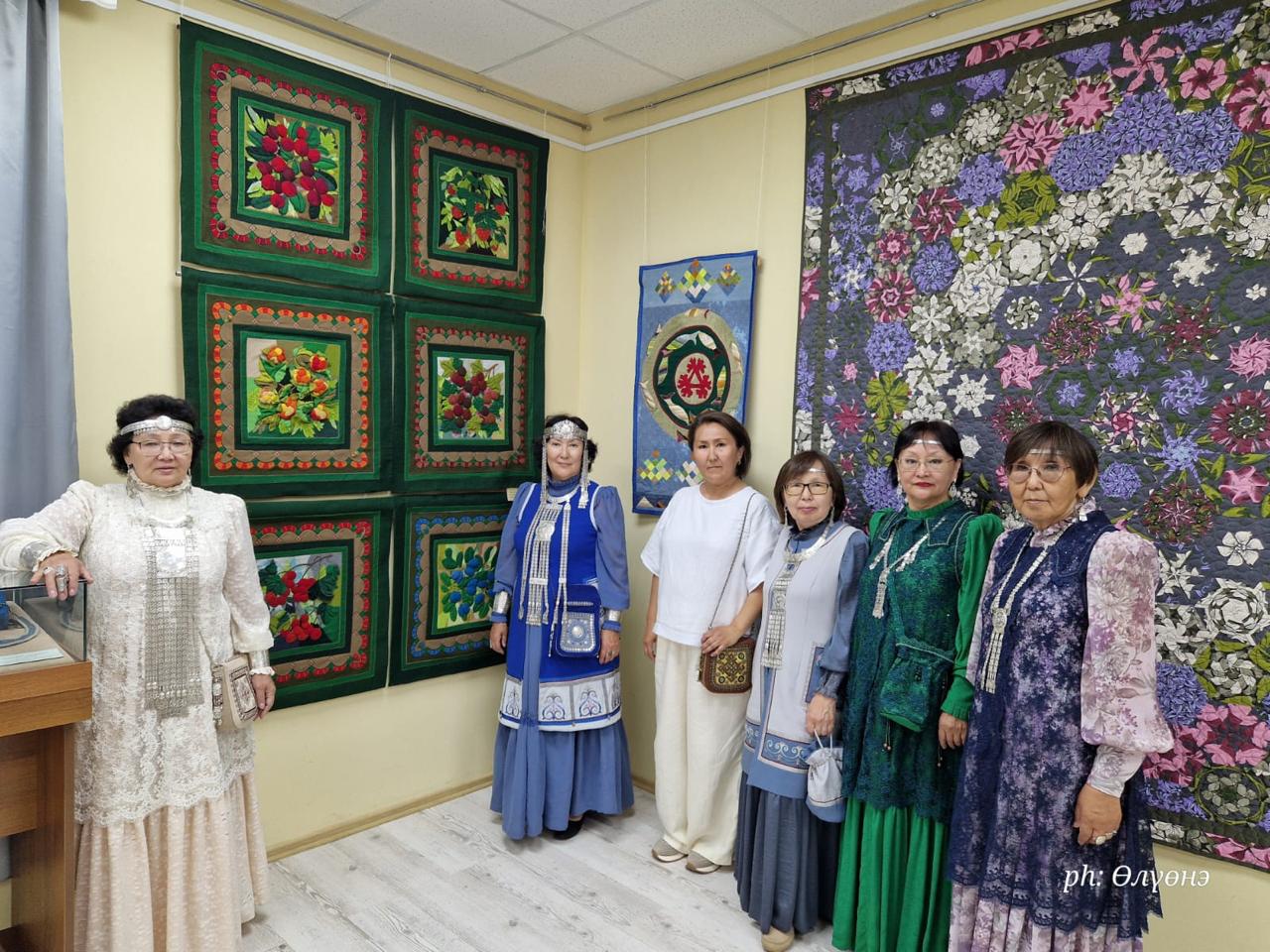 Мастерицы из Якутии стали обладателями Гран-при фестиваля лоскутного шитья в Гатчине