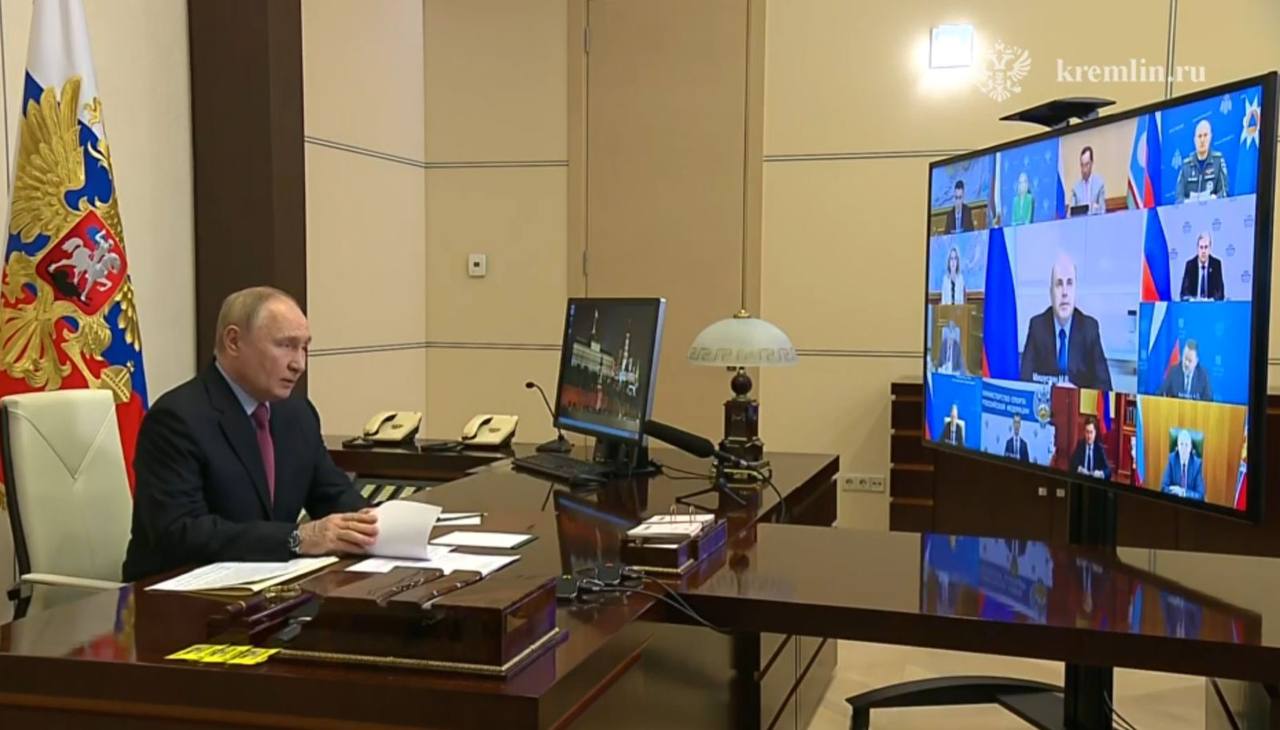 Глава Якутии принял участие в совещании президента России с членами правительства