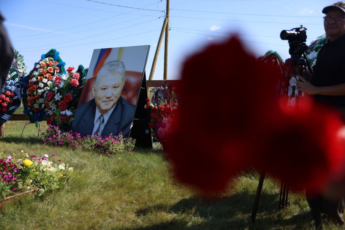 В Покровске в сентябре установят памятник Михаилу Николаеву