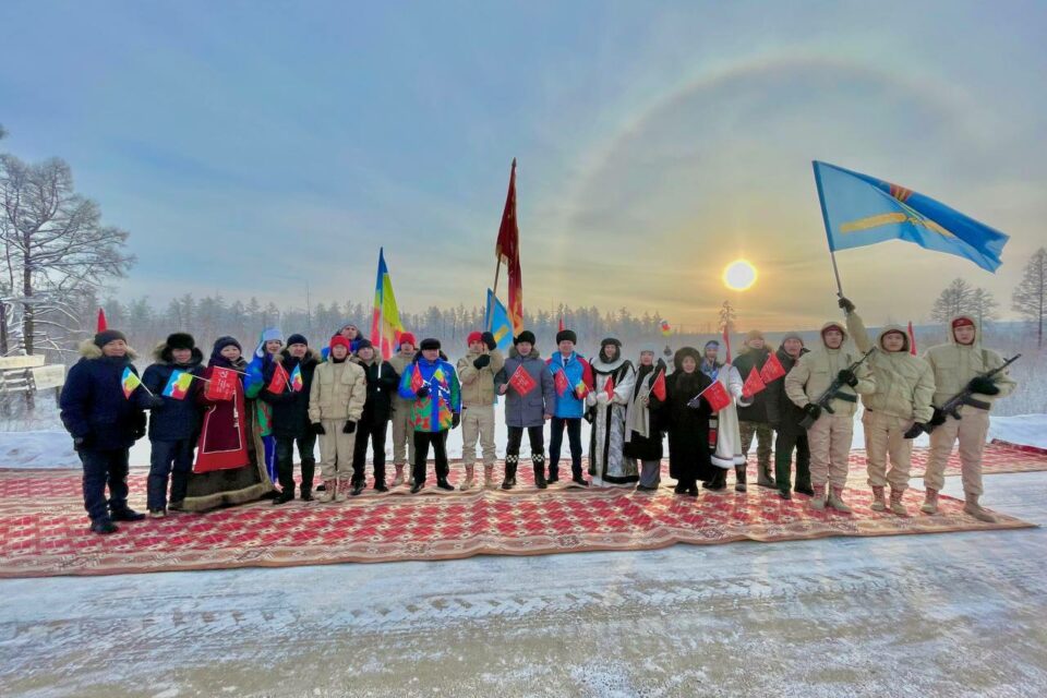 Республиканскую эстафету «Знамя Победы» провели в Усть-Майском районе Якутии