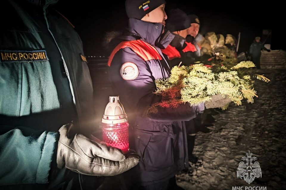 Экспедицию МЧС России с Вечным огнем встретили в Мегино-Кангаласском районе