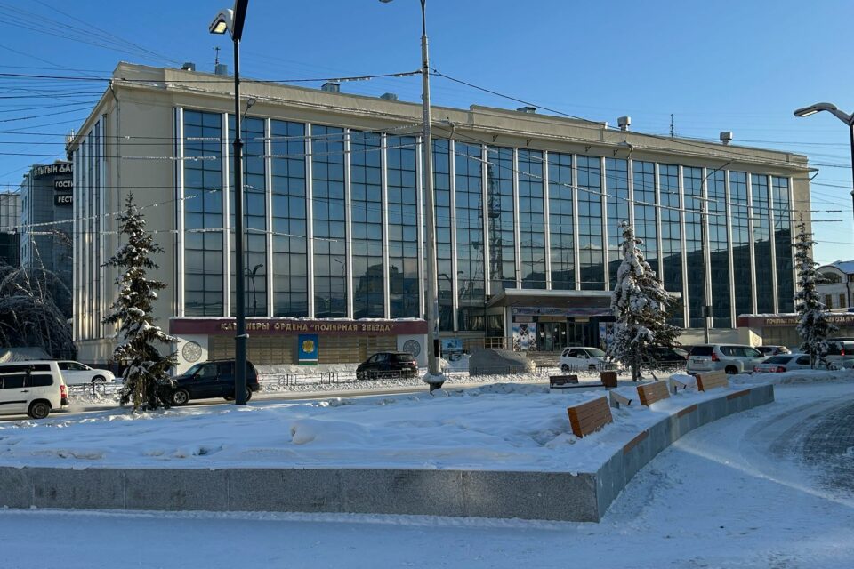 Детская школа искусств в Якутске остается в прежнем здании, заявил Айсен Николаев