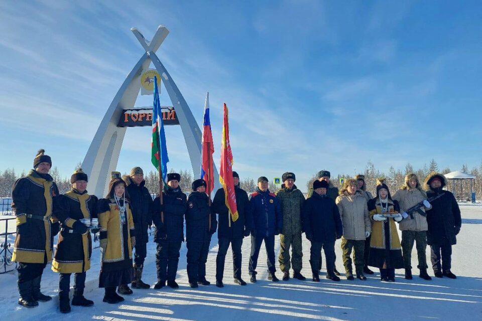 Горный район Якутии принял эстафету «Знамя Победы»