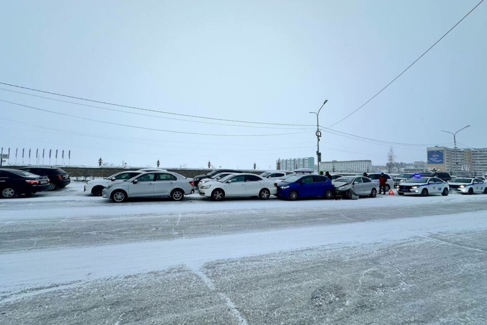 Сразу два массовых ДТП произошло за день в Якутске