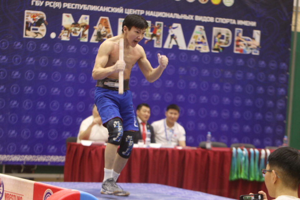 Схватки сильнейших команд по мас-рестлингу пройдут в Якутске