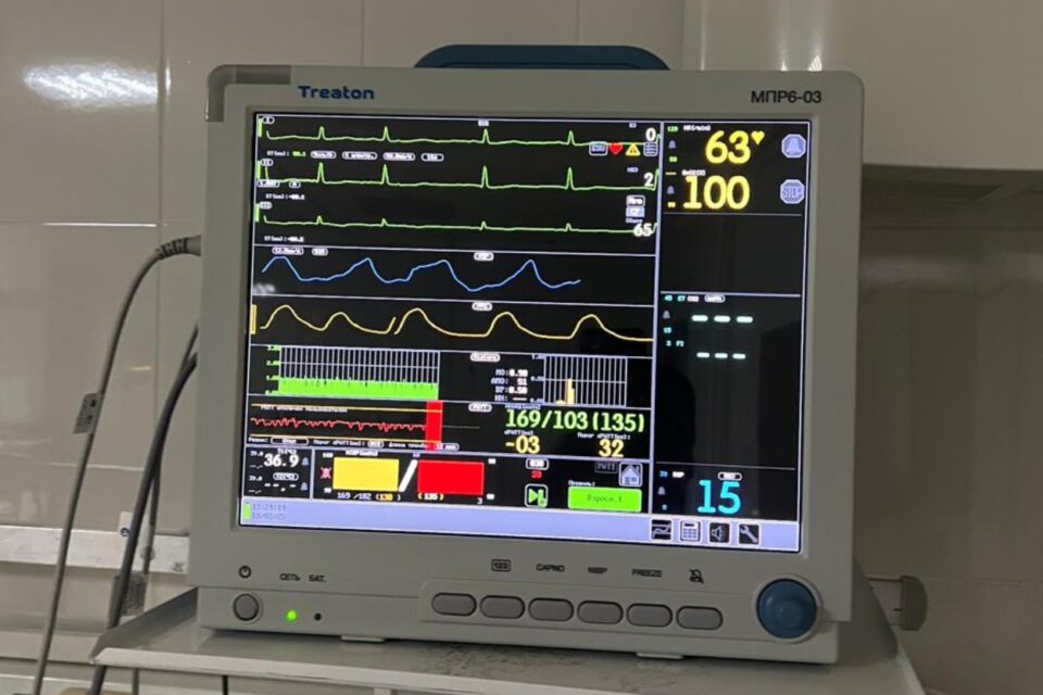 Новые прикроватные мониторы получила Амгинская ЦРБ