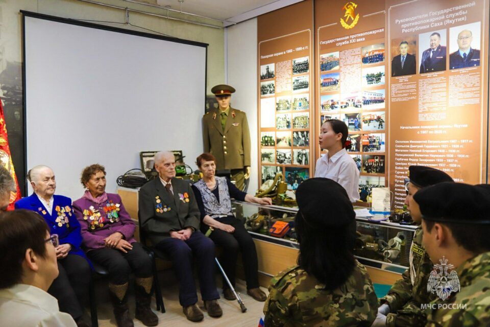 Студенты колледжей Якутии встретились с ветеранами Великой Отечественной войны