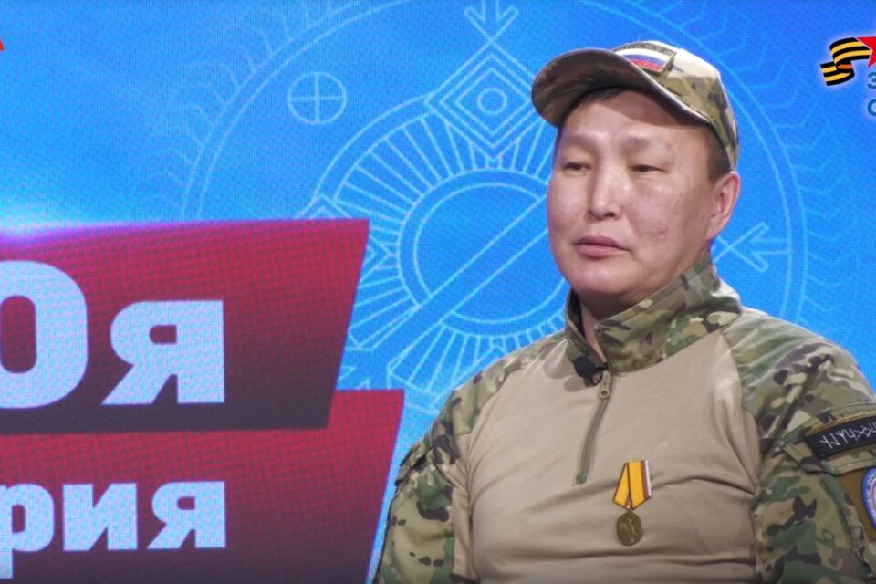 «СВОя история». Якутский боец с тяжелым ранением трое суток полз до своих позиций