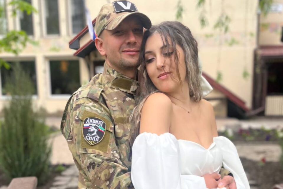 «СВОя история»: пара из Якутии поженилась в зоне спецоперации