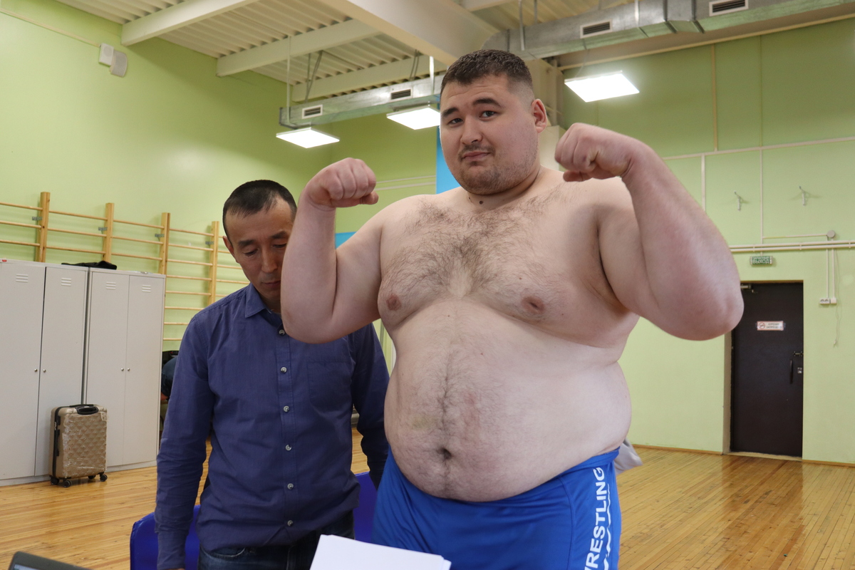 мас-рестлинг, Евгений Попов