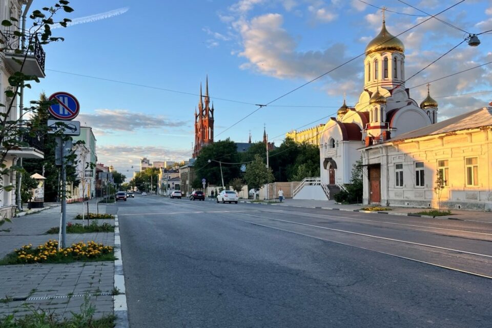 Москва, Санкт-Петербург и Самара – самые популярные у россиян города для переезда