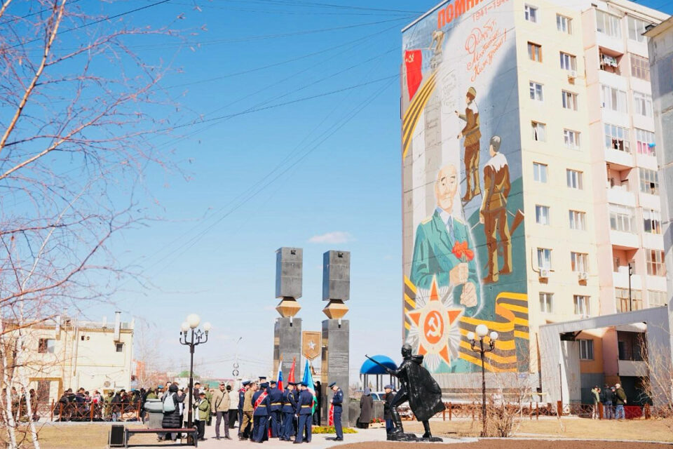 В Якутске появился мурал в честь участника Великой Отечественной войны Феодосия Донского