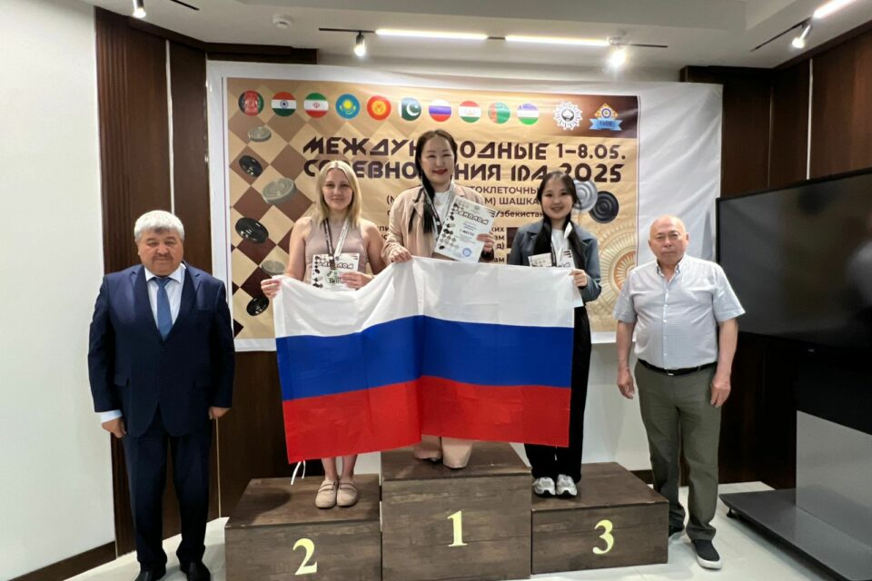 Якутские шашисты принесли россыпь медалей с чемпионата, первенства и кубка мира