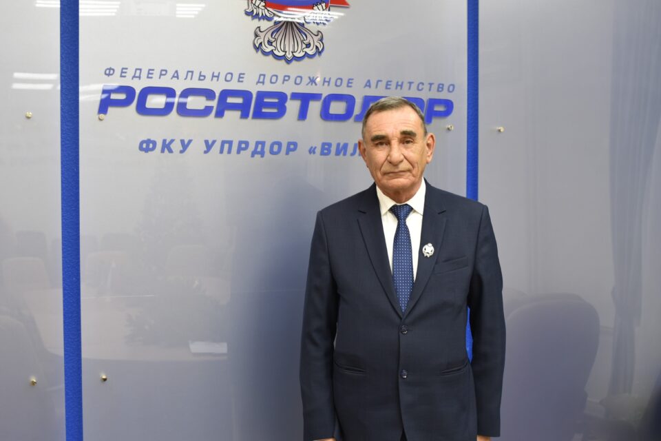 Легенда дорожной отрасли Якутии: заслуженный строитель Александр Дерес отмечает 70-летие