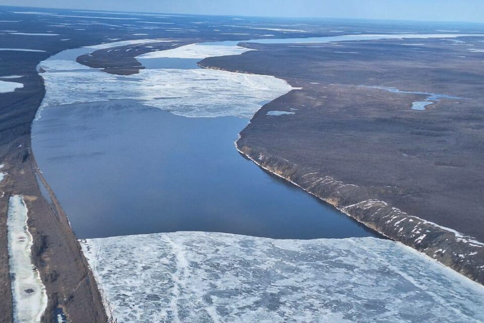 Вода в Среднеколымском районе начала убывать