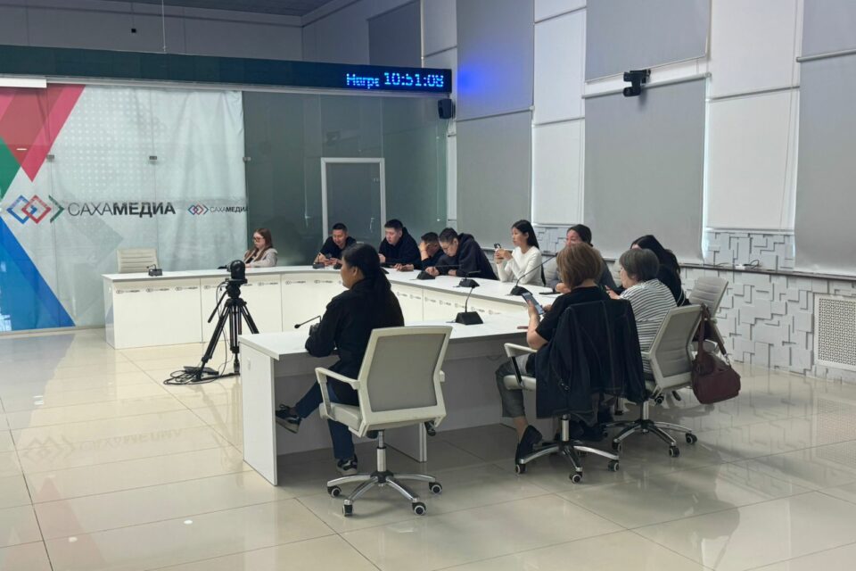 «Ростелеком» провел мастер-класс для журналистов по работе с нейросетями