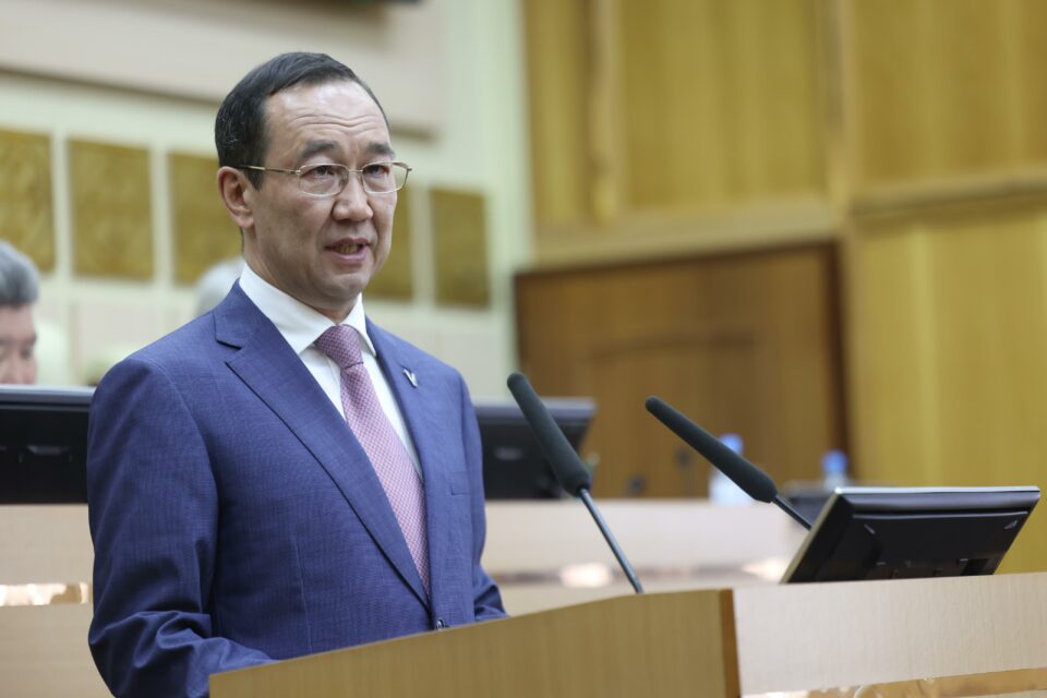 Ил Тумэн поддержал отчет главы Якутии по итогам работы правительства за 2024 год