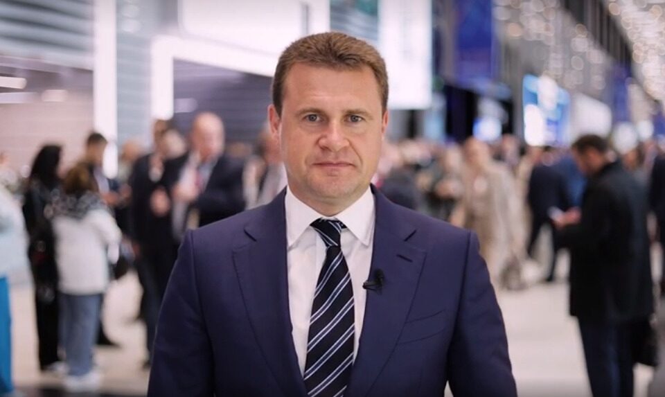 Глава Минвостокразвития поприветствовал участников «Симфонии добра»