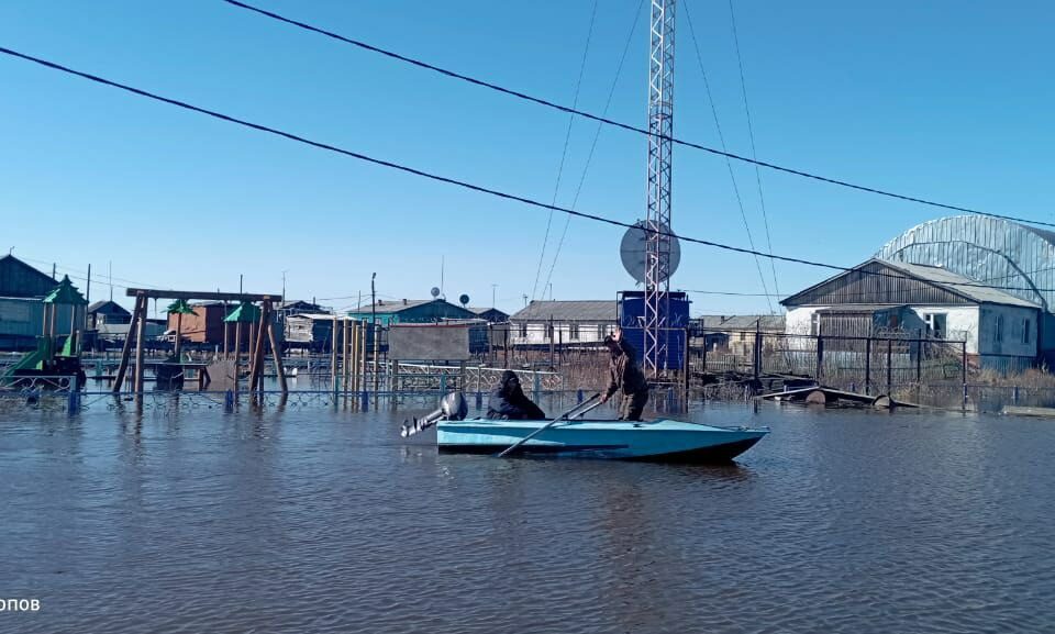 У села Походск начал снижаться уровень воды
