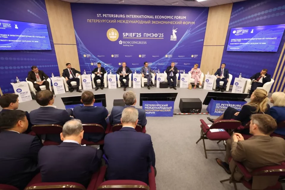 Якутия подписала 21 соглашение на 58 млрд рублей на ПМЭФ-2025