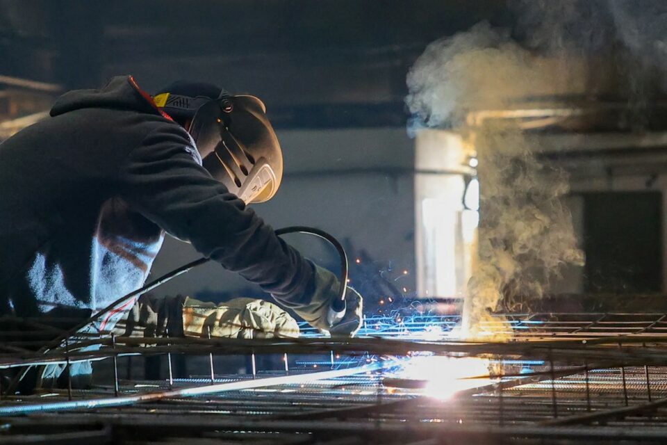 Топ-15 дефицитных специалистов в Якутии: сколько им готовы платить